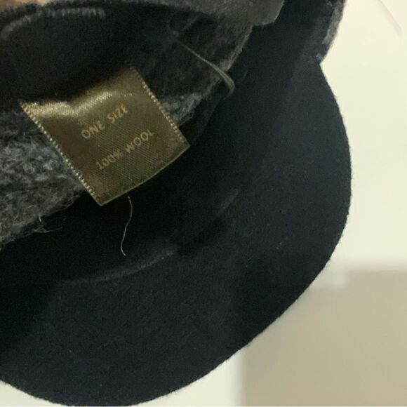 Adora Gray Black Leopard Print Black Elastic Band 100% Wool Beret One Size - Picture 8 of 10